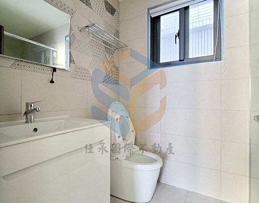 02B04【優美透天】門前停車，租金誠可議 - Image 7