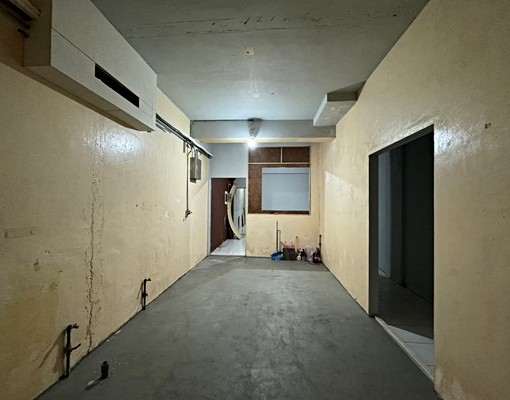 國華商圈永樂市場一樓好運用大空間華廈 - Image 2