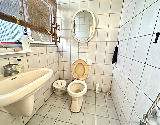 超大便宜大三房出租可申請租屋補助 - Image 9