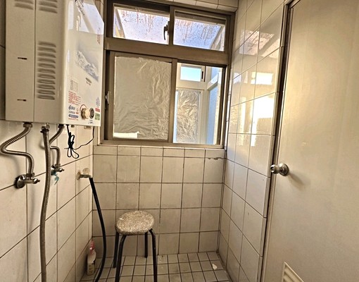 超大便宜大三房出租可申請租屋補助 - Image 12
