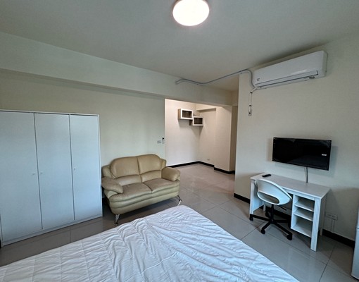 沙鹿北勢東路路易莎隔壁 - Image 3