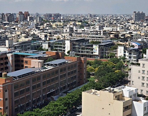 輕屋齡高樓層二房車位大成彰泰學區泉宇大隱 - Image 2