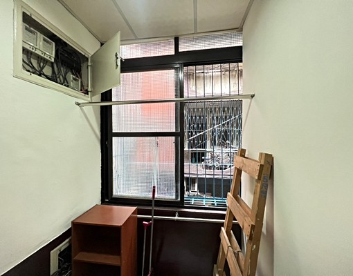 小資套房-低樓層免爬高-獨洗獨曬-空間大 - Image 8