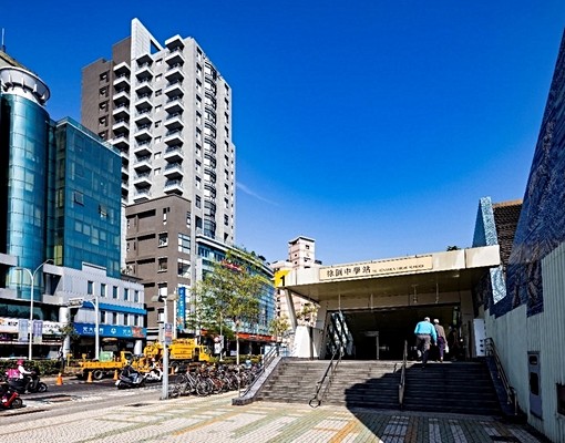 徐匯站&三民高中站▲租補▲可貓狗▲麥克先生 - Image 3