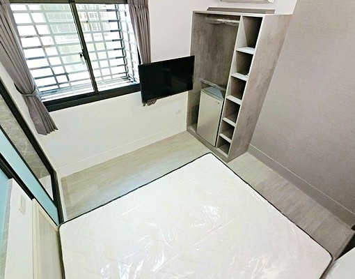 逢甲台電包水★系統裝潢★獨洗獨曬~子母車 - Image 1