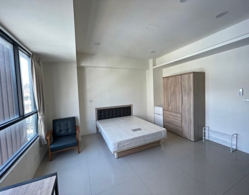 電梯華廈1大房+機車位(可請租補) - Image 1