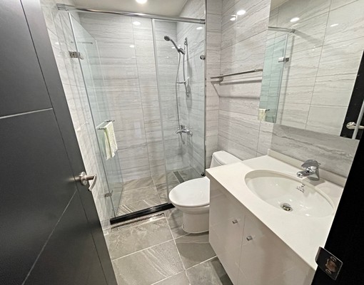 全新建案2房+頂級露台/含部分家具/含車位 - Image 7