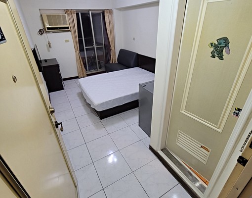 可租補8700元10坪陽台洗衣機水電帳單 - Image 2