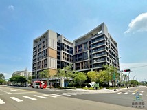 逢大路『遠雄寬寓』大面寬店..