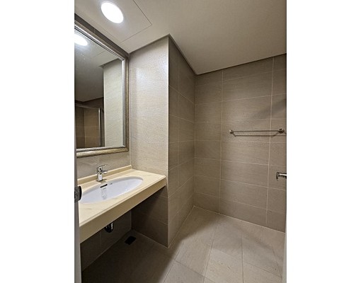 可租補/晴空樹電梯美3房+平面車位 - Image 9