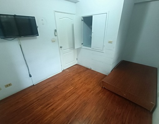 東區近南紡🔺透天2F+3F分租~家具電全~有獨出 - Image 10