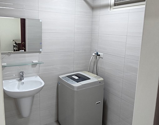 極簡靜謐套房/可短租/健身公寓/預計11/20開放看房 - Image 3