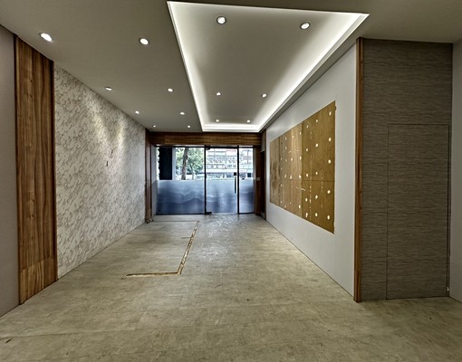 重慶北路4段大馬路透天出租 - Image 2