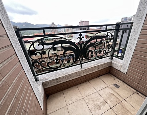 近火車站，秀泰🔥3房🔥另有車位可租 - Image 11