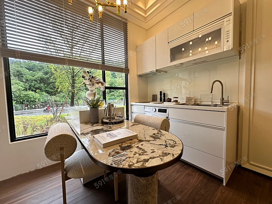 新濠岳樣/實品屋