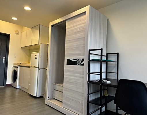 博愛行館台元正對面樓中樓大套房 - Image 2