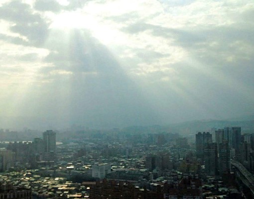 新巨蛋稀有釋出**絕美景觀低調奢華** - Image 8