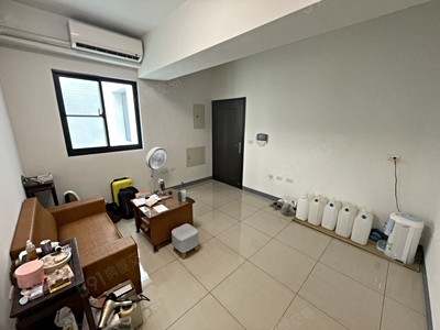 低公設比-含裝潢-吾映良品9🎈798萬