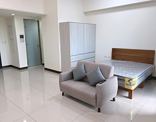 【菜寮捷運共構宅】新家具家電,可租補 - Image 4