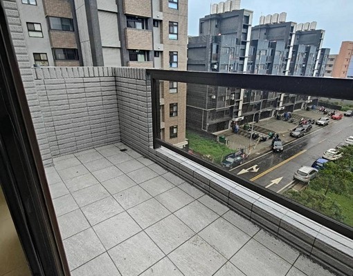 1房1廳稀有前後陽台電梯大套房 - Image 11