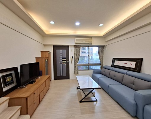 曉明女中華廈3房+平車費用另計傢俱家電全可租補 - Image 7