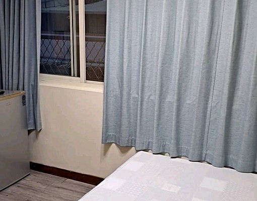 新板特區旁,大遠百.板橋火車站5之10分 - Image 1