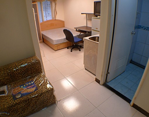 可租屋補助獨立洗衣機流理台瓦斯爐近福和永福橋秀朗國小永安捷運 - Image 2