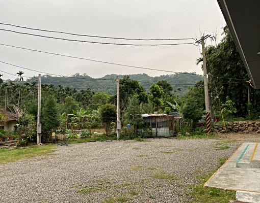 鹿谷獨立套房並有專用廚房及專屬停車位且含水電及網路 - Image 5