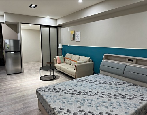 近桃園火車站1+1帶陽台獨立套房 - Image 1