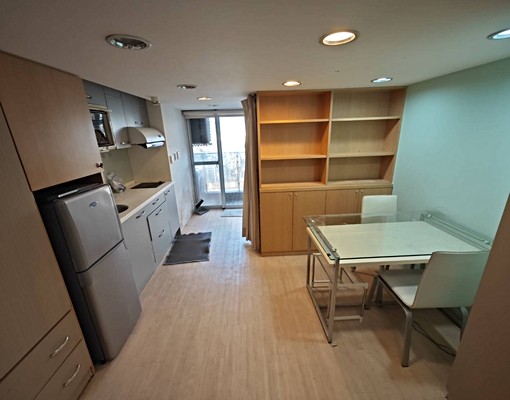 捷運中山國中●邊間大空間●有管理有陽台 - Image 5