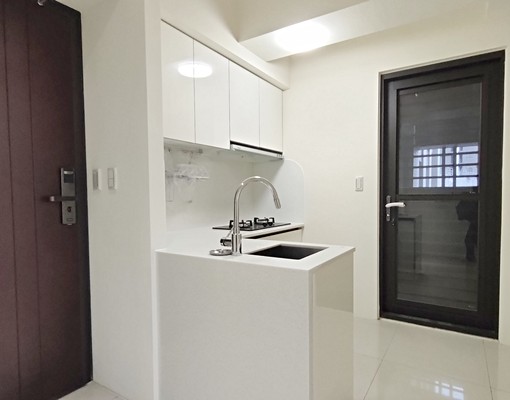 專簽🍎陞霖太美3改2房+平車含管🍎可租補入戶籍 - Image 3