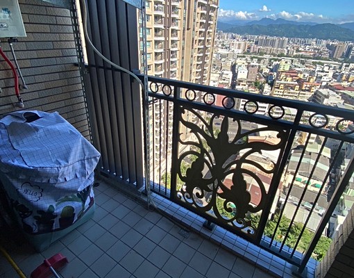 中友百貨孔廟旁/全新裝潢正一房一廳一廚平車/可租補可貓 - Image 13