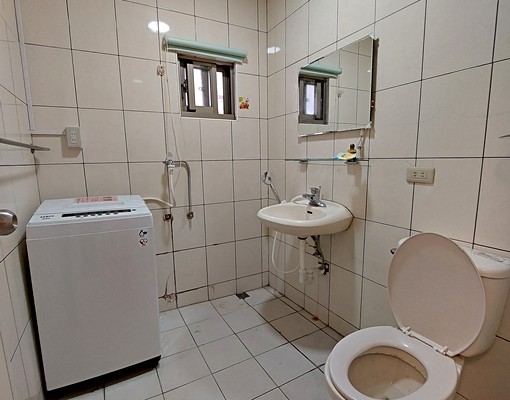 近省道華亞園區套房~ - Image 9