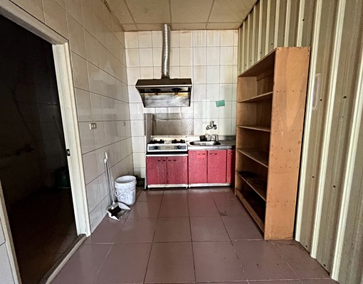 霧峰中正路透天出租房屋無保存登記 - Image 6