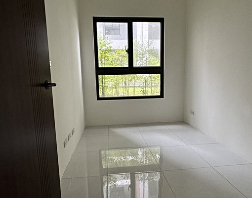 全新!高鐵特區挑高一樓+電動裝車位 - Image 9