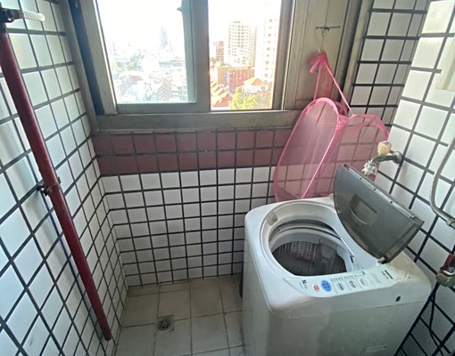 水湳愛買茶六附近/精美裝潢三房休旅車位 - Image 14