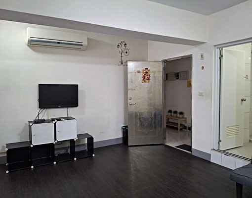 興中林森路電梯大套房包管理費網路費 - Image 6