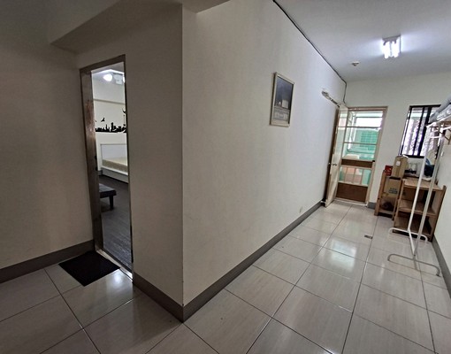 興中林森路電梯大套房包管理費網路費 - Image 11