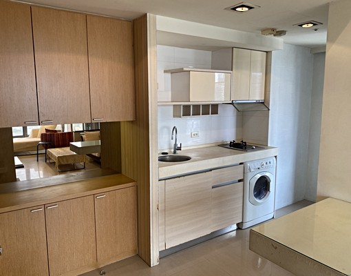 台灣大道文心路口時尚名宅頂樓視野通風舒暢 - Image 13