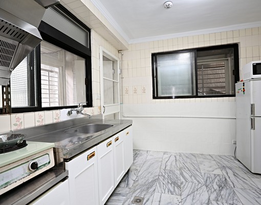 6樓大套房一女分租可炊無電梯近市府公捷站 - Image 5