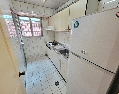 🍎五期大墩商圈三房平面車位+2機車位家俱全 - Image 10