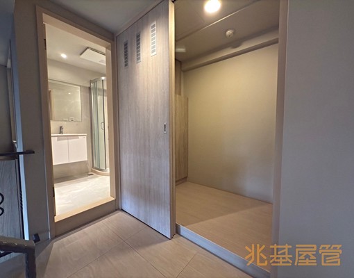 皇普河畔/全新裝潢/稀有挑高美寓 - Image 5