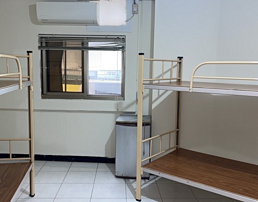 外勞移工、外勞(套房)住宿 - Image 1