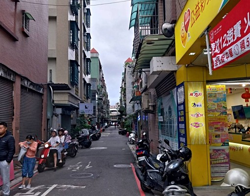 蘆洲光華路73巷活巷1樓面寬多功能用途 - Image 5
