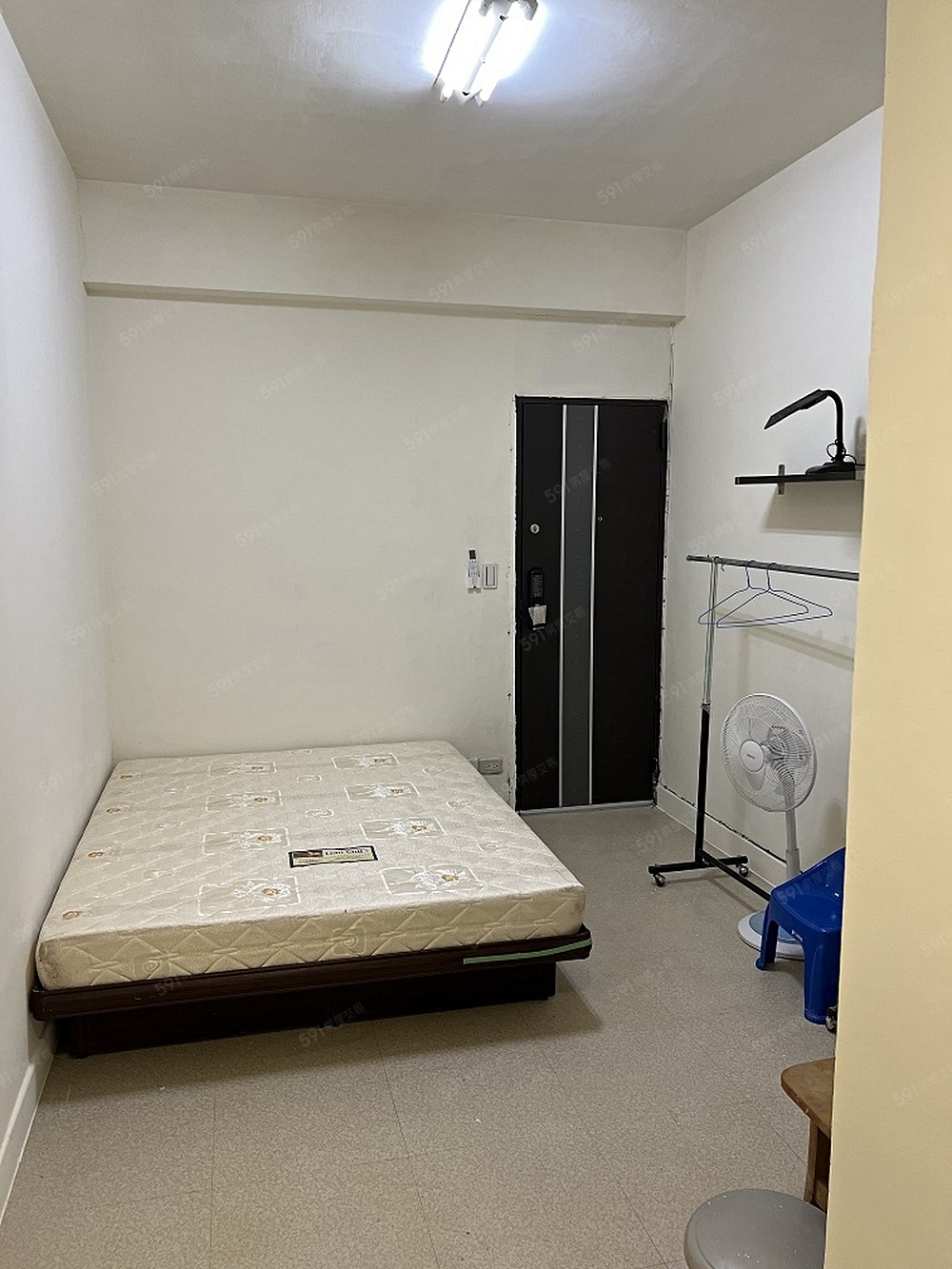 室內床極致物架空間