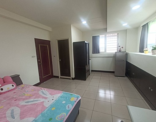 首選好停車火車站運動公園旁獨立曬衣洗衣機 - Image 1