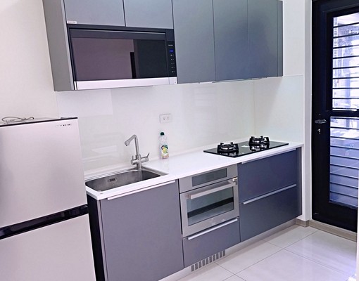 亞灣第一排全新傢俱家電高樓層海景房 - Image 8