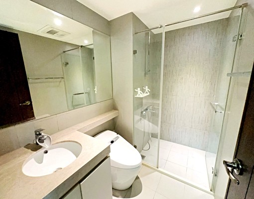 亞灣第一排全新傢俱家電高樓層海景房 - Image 10