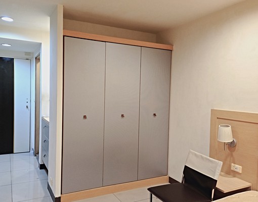 太子站前LV近成大、台南醫院、台南護專 - Image 1