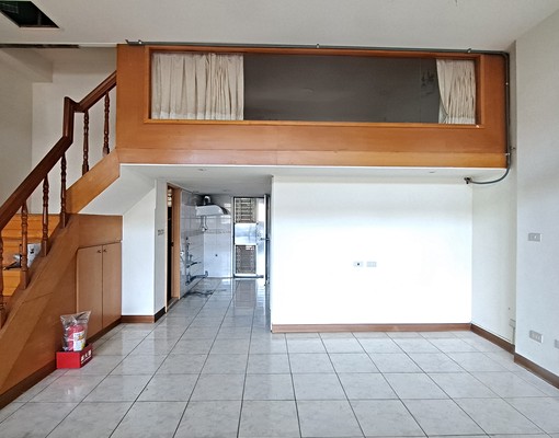 正馬路住辦店,挑高面寬出價談 - 591租屋網 - Image 1